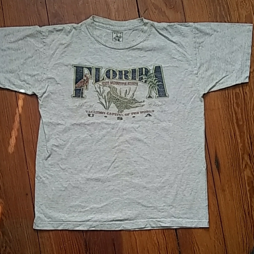 Vintage Graphic Tee Shirt